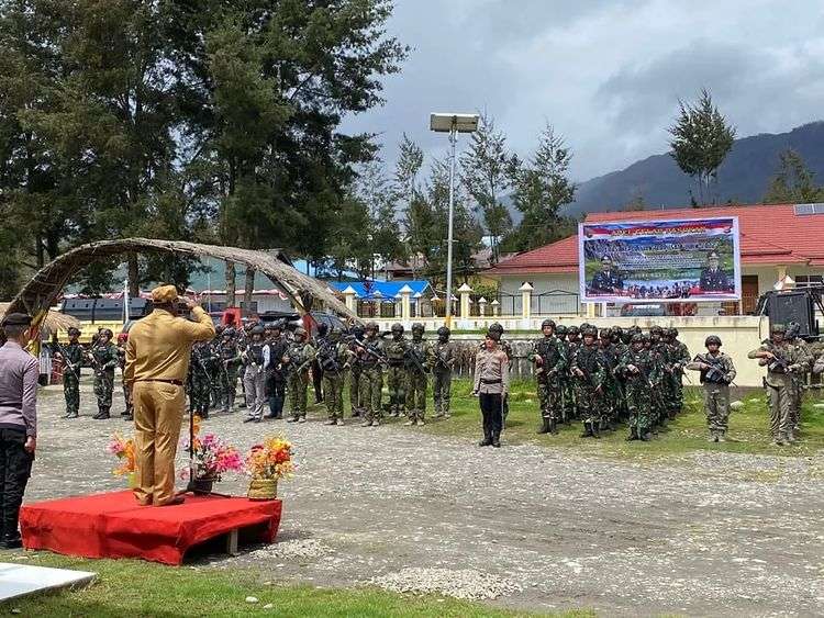 Natal di Puncak Papua Kondusif, Satgas Yonif R 303 Kostrad Komitmen Jaga Situasi