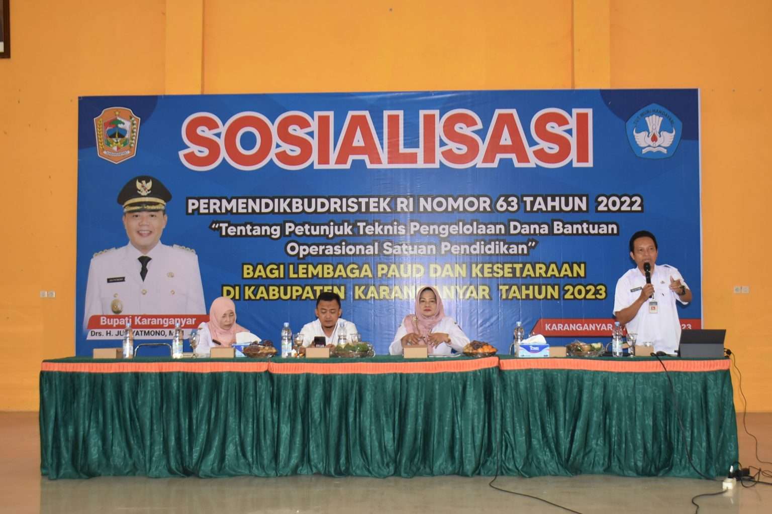 DISDIKBUD KARANGANYAR GELAR PEMBINAAN SOSIALISASI BOSP PAUD TAHUN 2023 DI GRAHA PGRI KARANGANYAR