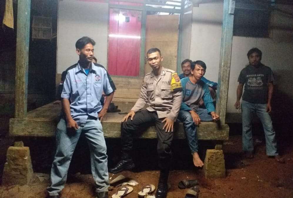 Rutin Laksanakan Patroli Malam Agar Wiayah Hukum Polsek Saketi Tercipta Situa Aman