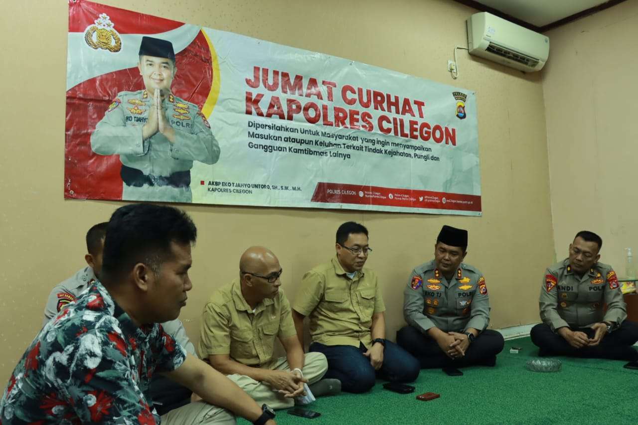 Kapolres Cilegon Laksanakan Jum’at Curhat Bersama Karyawan PT Meratus Jaya Iron And Steel