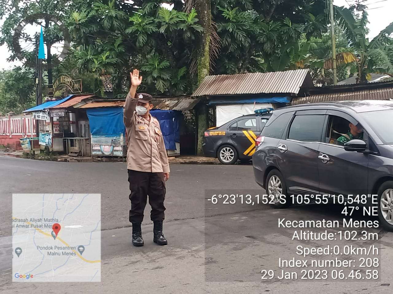 Polsek Menes, Tertibkan Lalulintas Demi Kenyamanan Berkendara