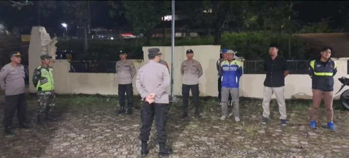 Jelaang Pergantian Tahun, Polsek Picung Gelar Apel Pengamanan