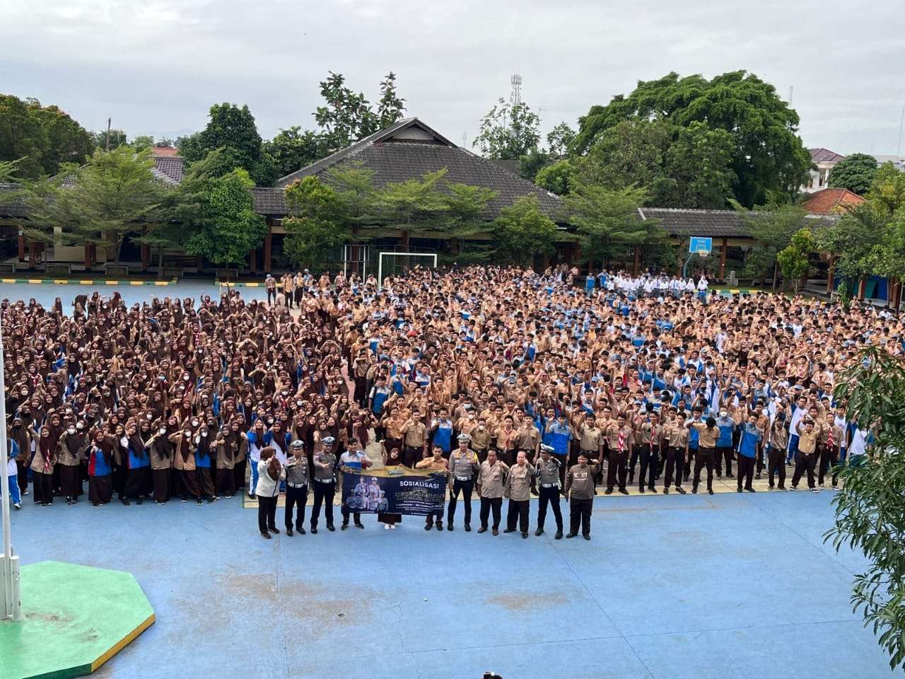 Kasat Lantas Polres Karawang Gandeng Pelajar Tertib Lalu Lintas