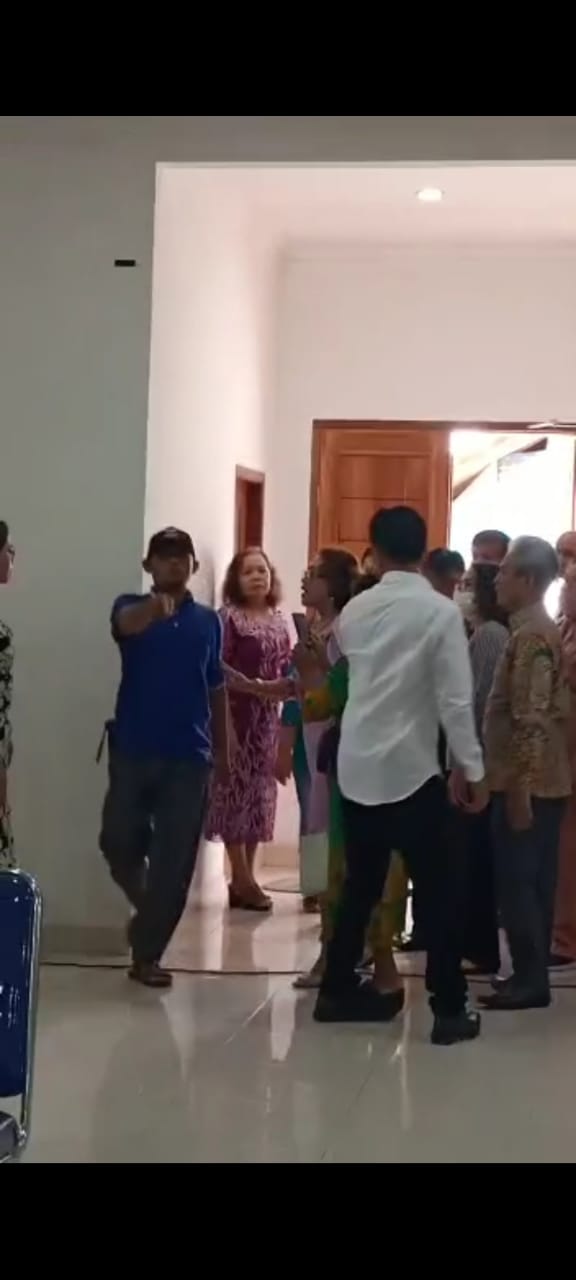 Persekusi Kembali Terjadi Lagi, GKKD di BandarLampung sedang Ibadah Di Hentikan Paksa