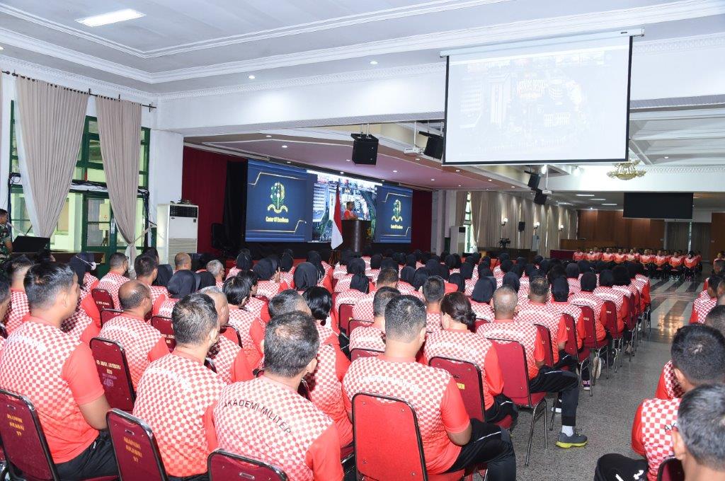 Grand Launcing Aplikasi ETWPAD secara Virtual Kepada Prajurit dan PNS Akademi Militer