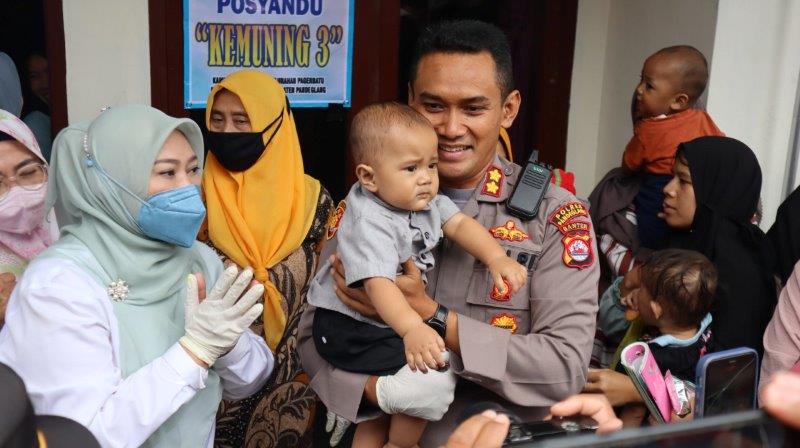 Kapolres Pandeglang Hadiri Bulan Penimbangan Anak di Majasari