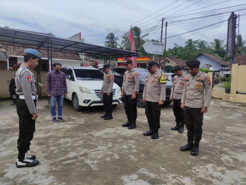 Apel Pagi dan Cek Anggota Polsek Petir Polres Serang