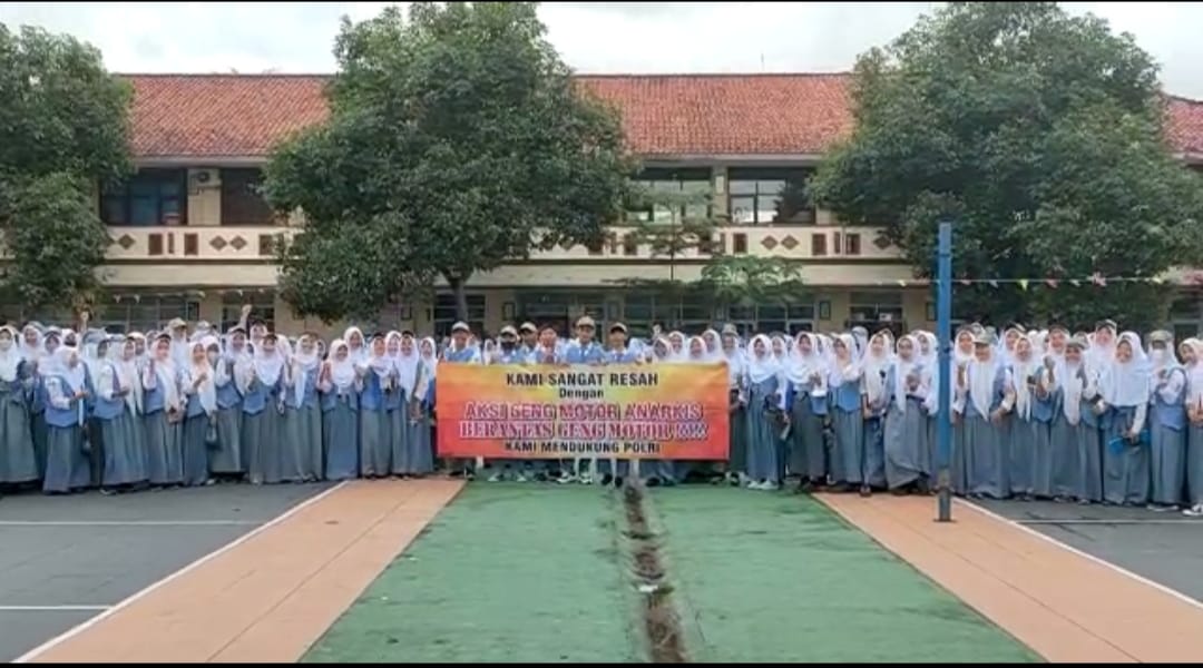 Aksi Dukung Dalam Berantas Geng Motor Oleh Siswa Siswi SMA 1 Petir Kepada Polsek Petir Polres Serang
