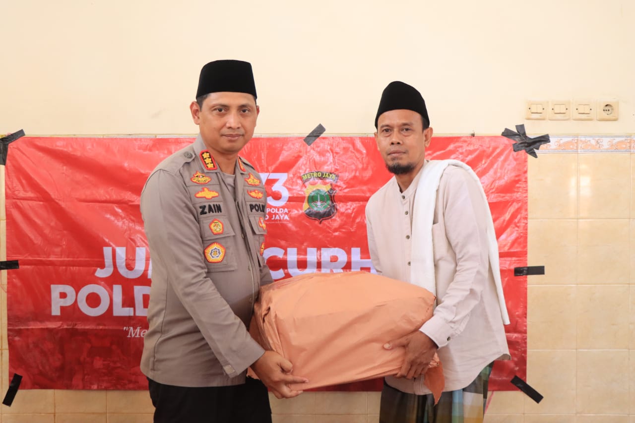Jum’at Keliling, Kapolres Metro Tangerang Kota Ajak Masyarakat Tangkal Hoax dan Main Hakim Sendiri