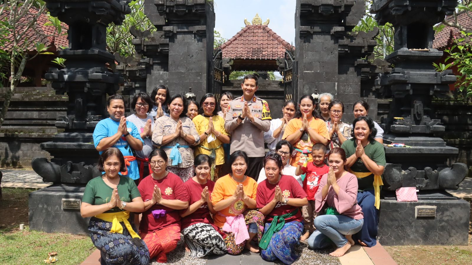 Bersihkan Rumah Ibadah, Kapolres Gandeng Tokoh Agama Sebagai Bentuk Meneguhkan Kebhinekaan