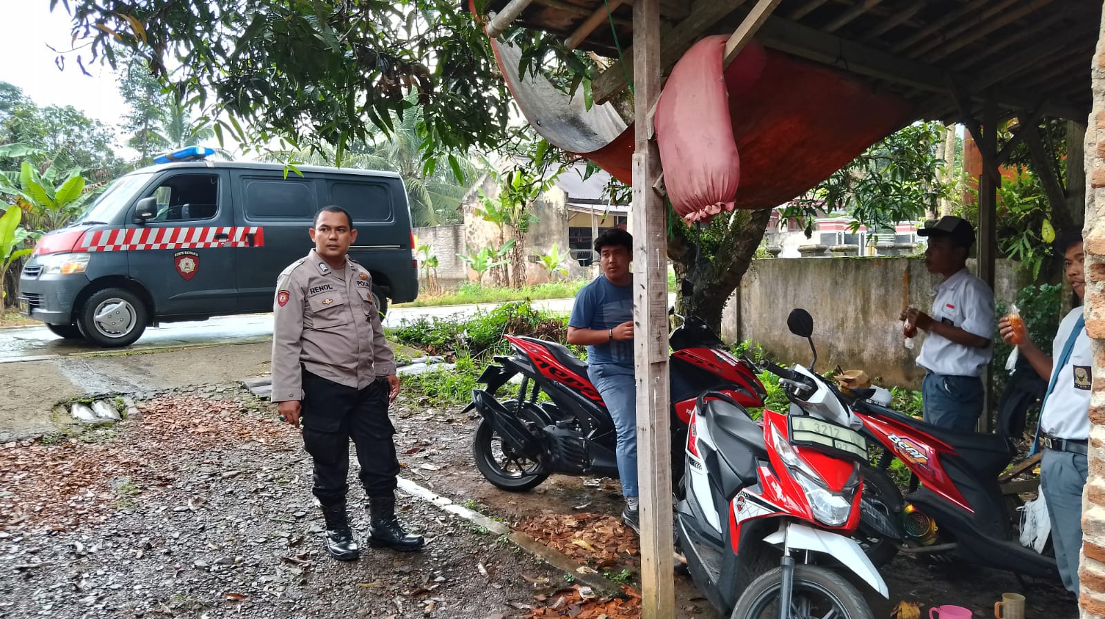 Antisipasi Rawan Tawuran Jam Pulang Sekolah Dengan Patroli Dialogis KRYD Unit Samapta Polsek Petir Polres Serang