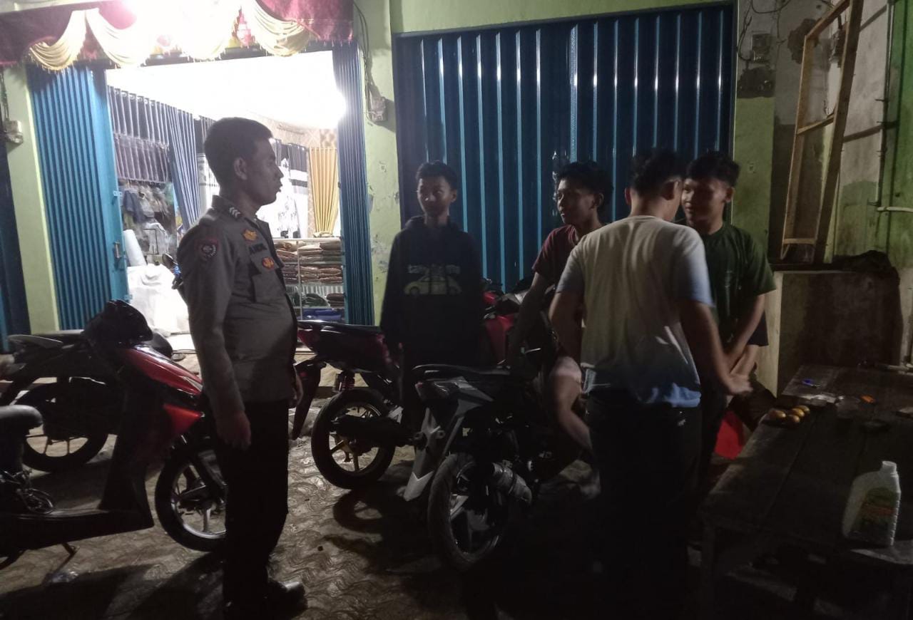 Jelang Ramadhan Polsek Saketi Patroli Malam untuk Ciptakan Situasi Kamtibmas Kondusif
