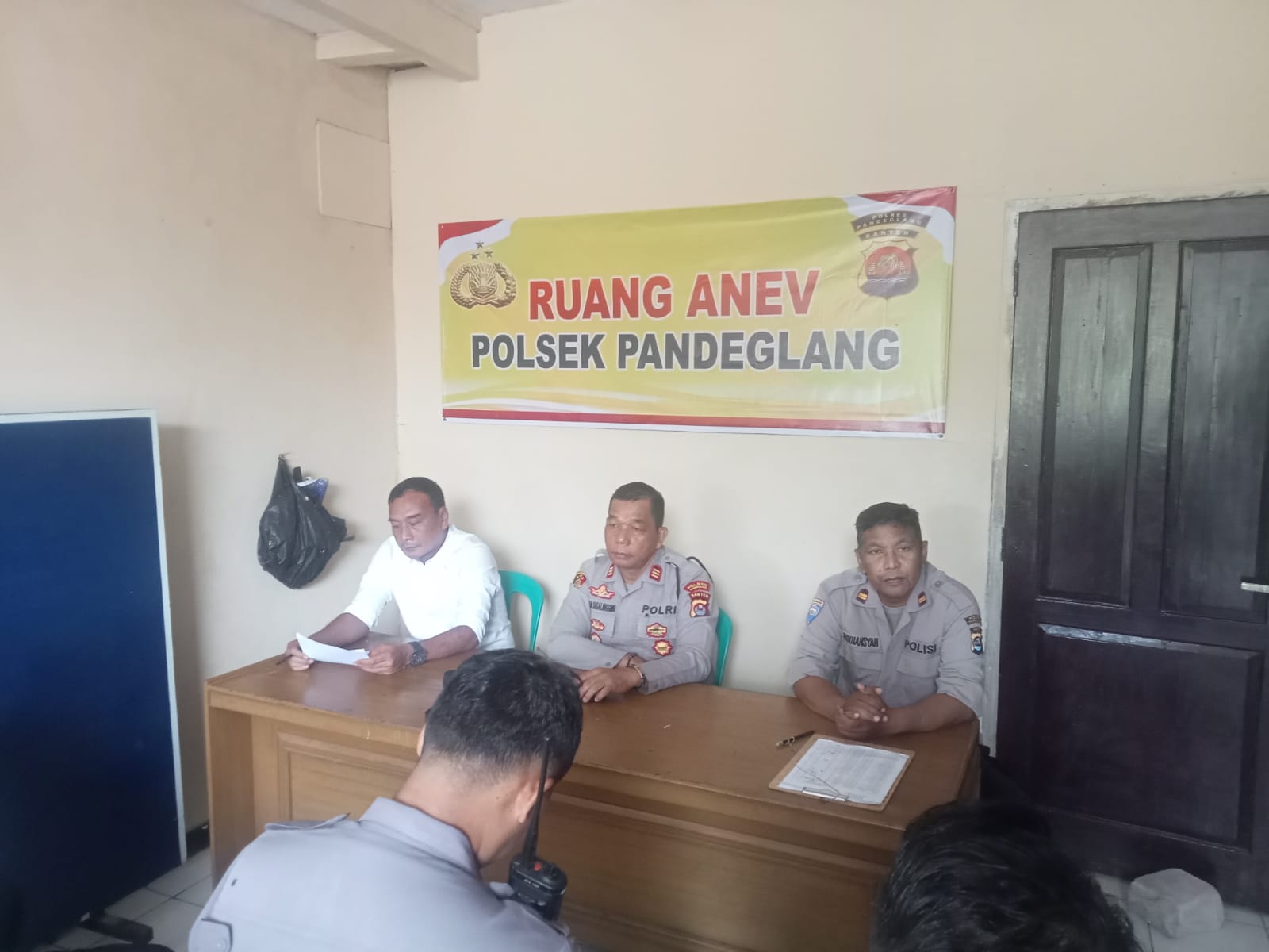 Kapolsek Pandeglang  Pimpin Anev Awal Minggu Ke-dua Bulan Maret 2023