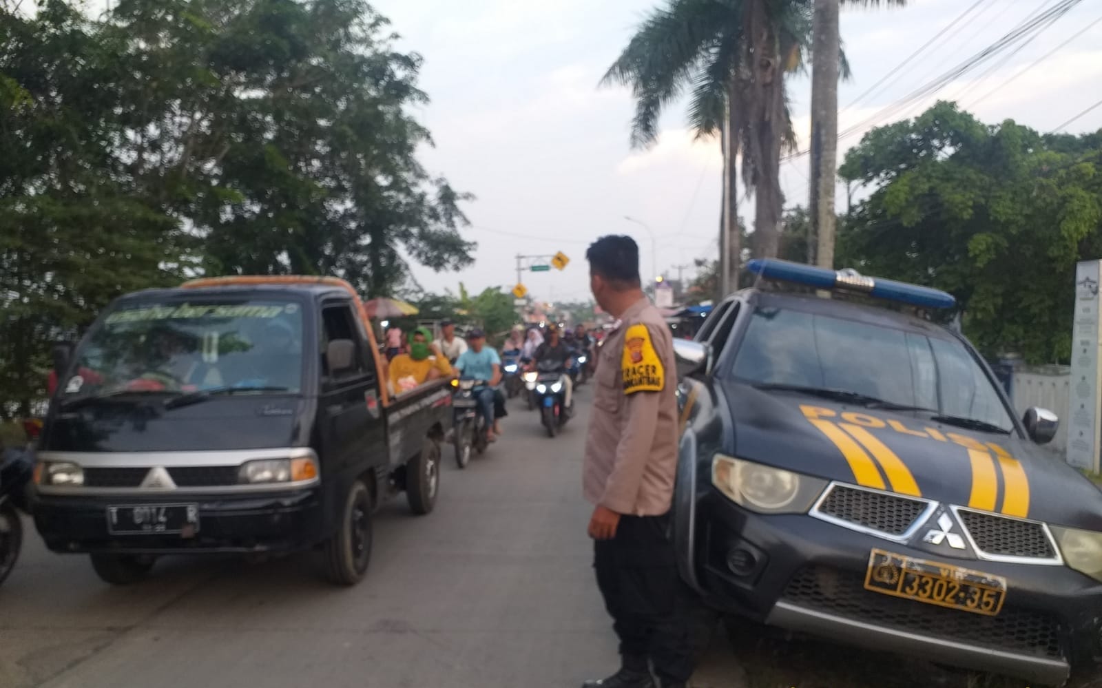 Polisi di Batujaya Berpatroli agar Situasi Aman Kondusif