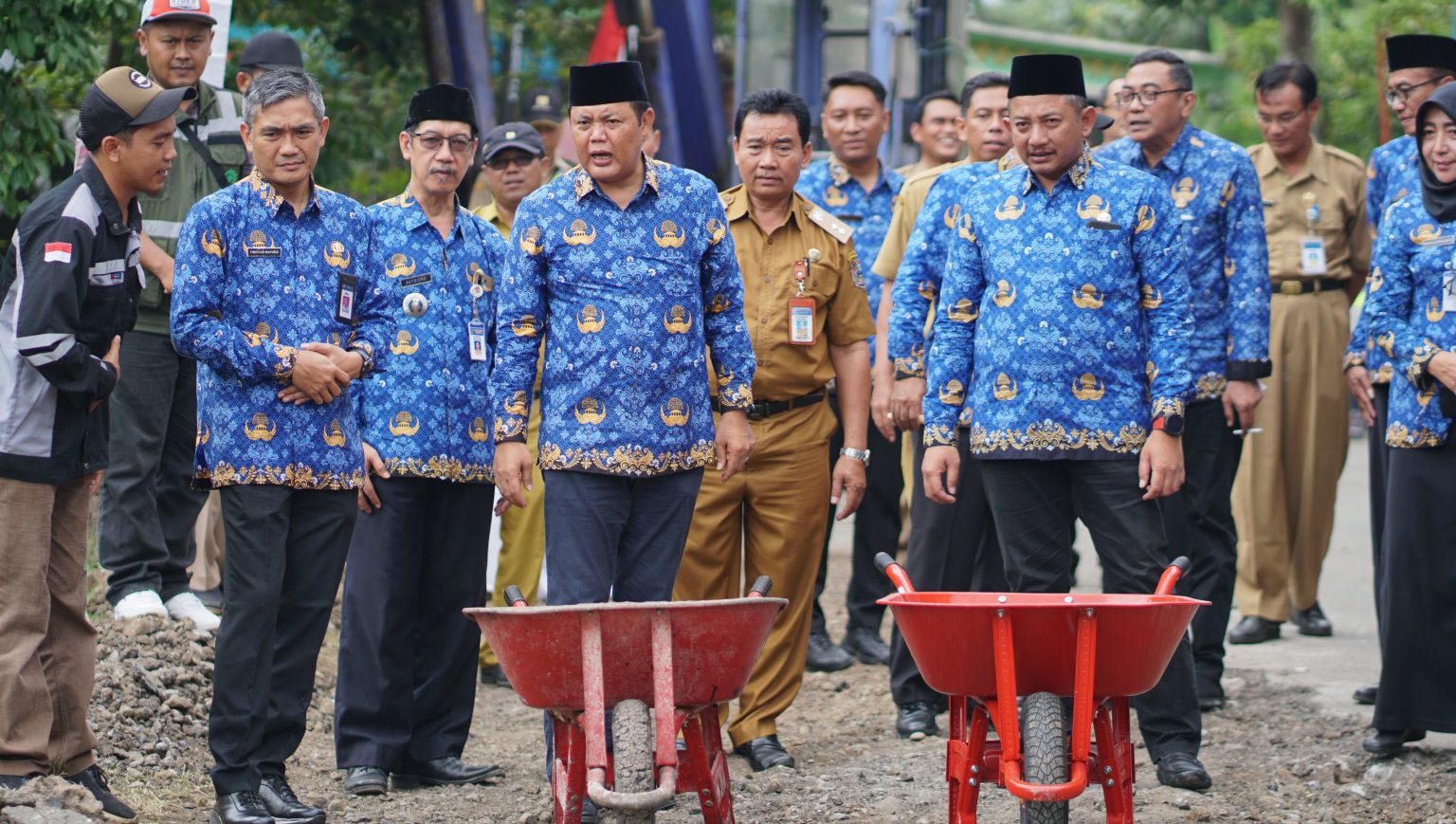 SEGERA MULUS, JALAN PENDEM-NGARGOYOSO KARANGANYAR MULAI DIPERBAIKI, TARGET SELESAI 14 AGUSTUS 2023