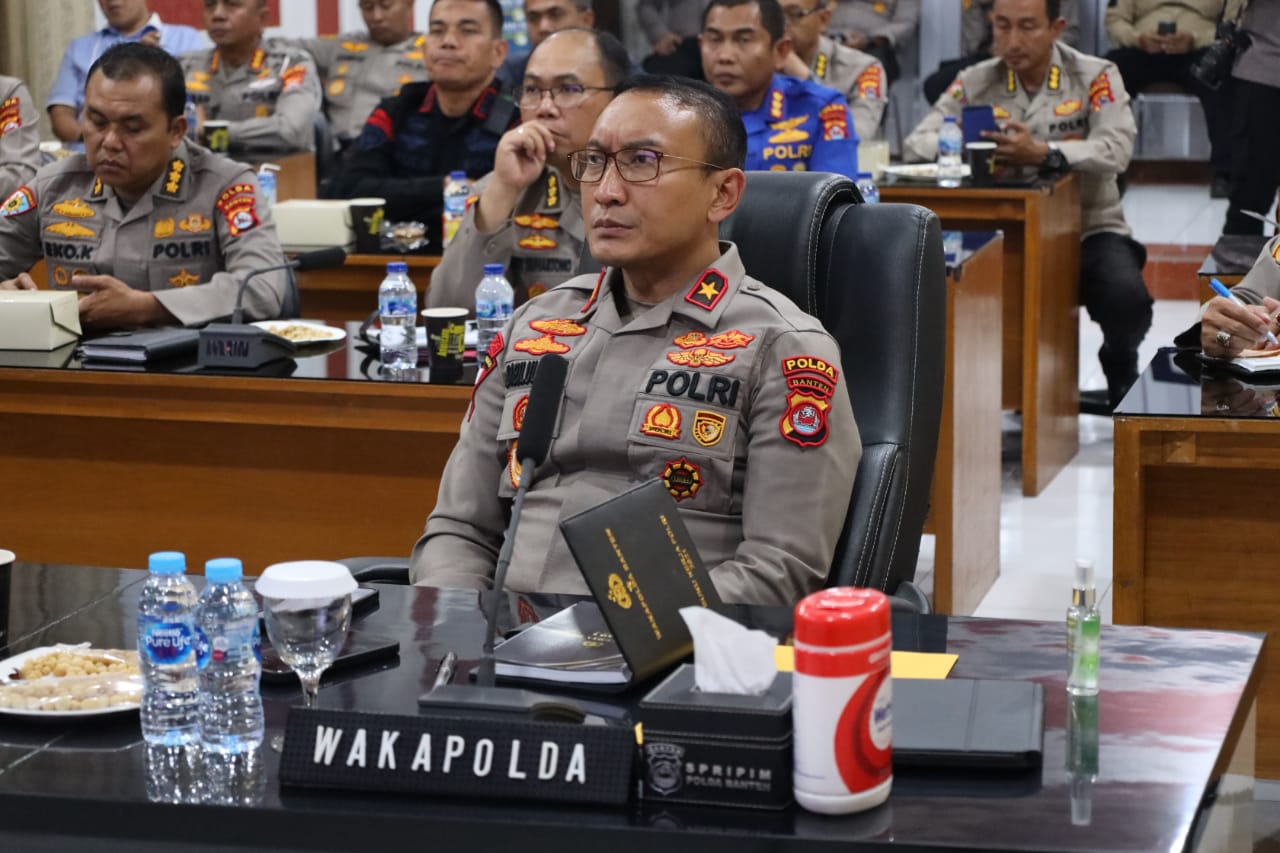 Polda Banten Ikuti Meeting Zoom Anev Sitkamtibmas