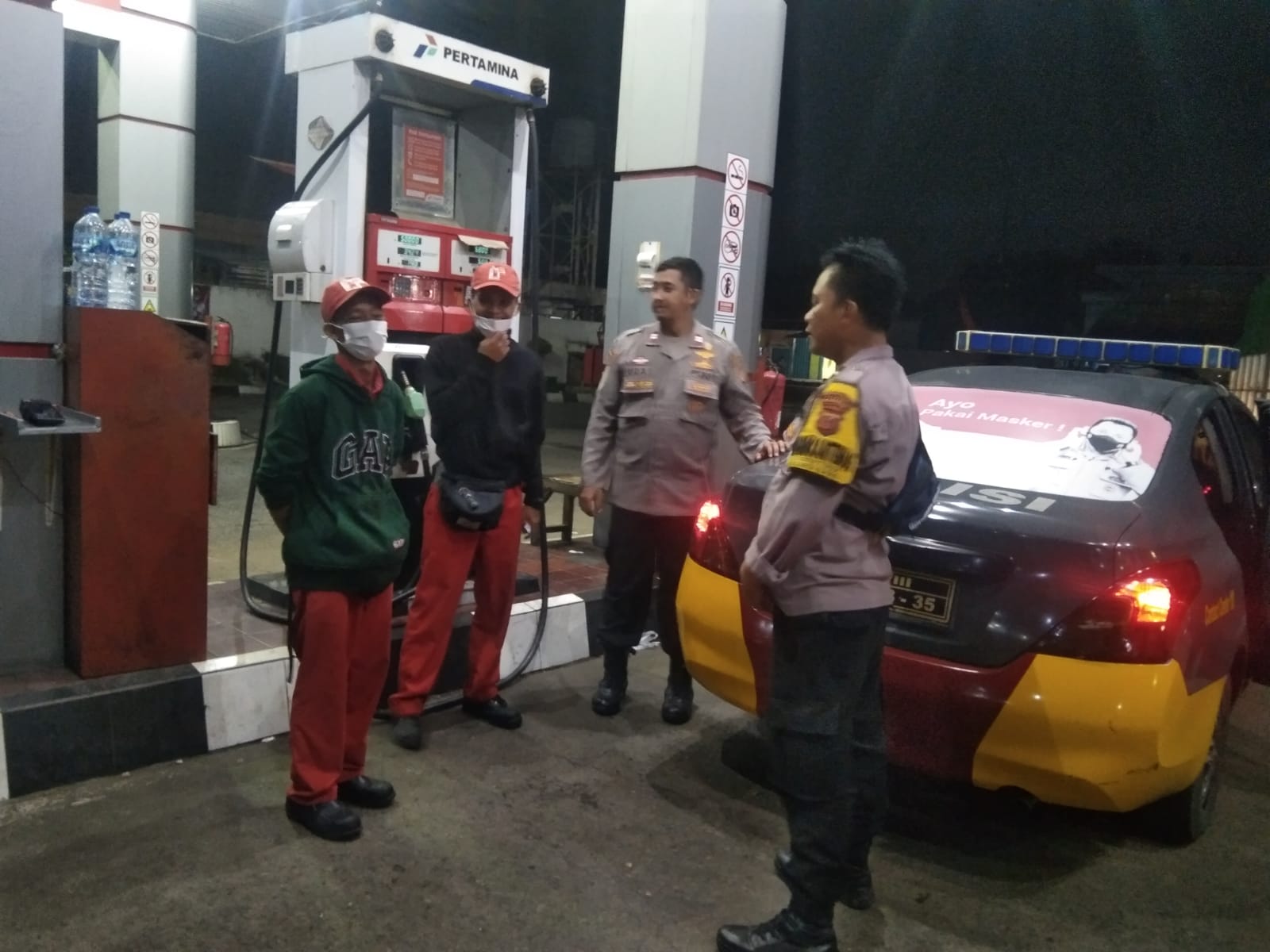 Sambangi Obyek Vital SPBU Piket Patroli Polsek Kotabaru Polres Karawang Sampaikan Pesan Kamtibmas