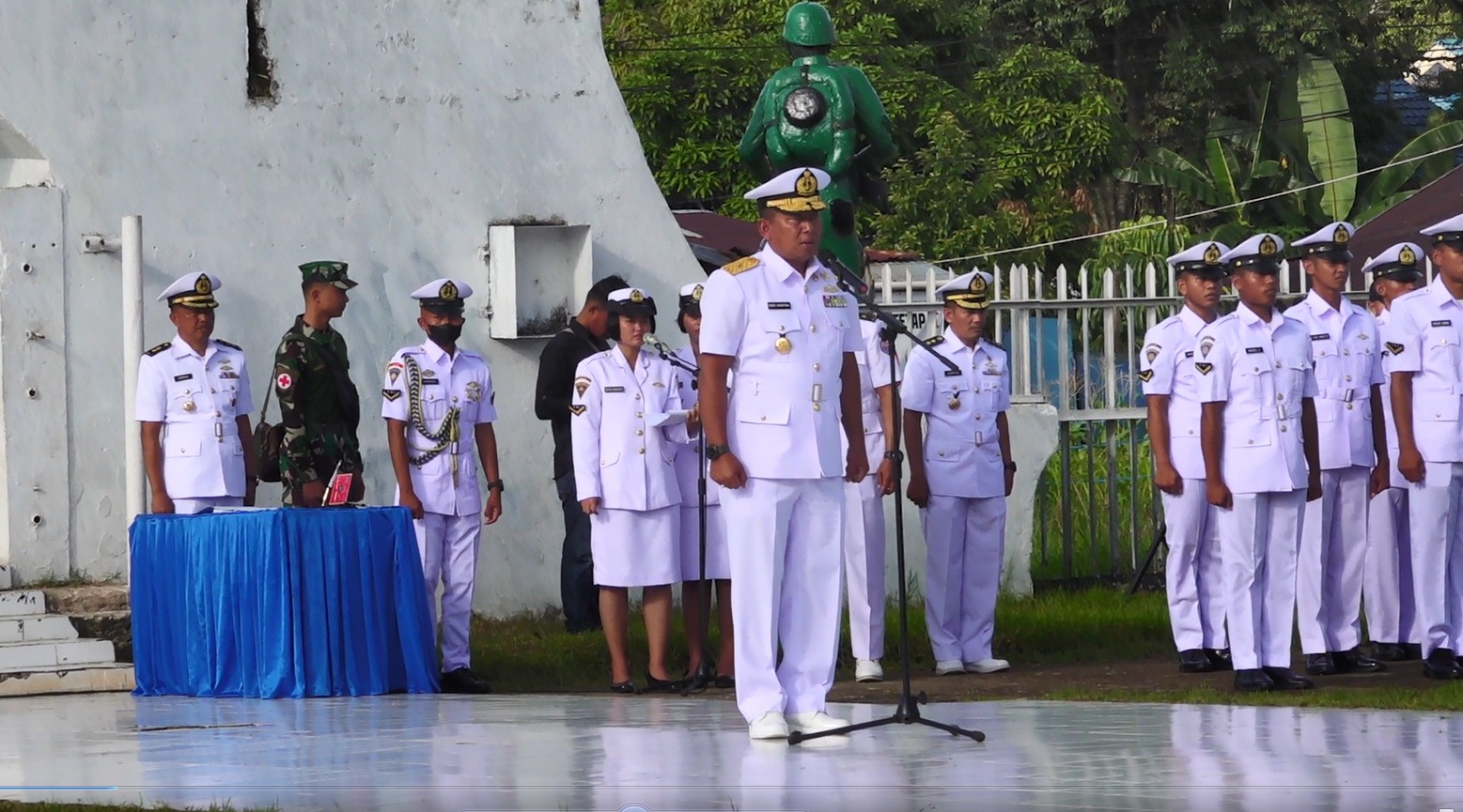 Koarmada III Dan Pasmar 3 Ziarah Dan Tabur Bunga Di TMP Tri Jaya Sakti Sorong