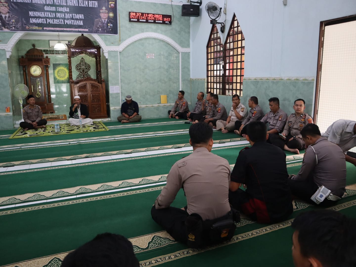 Pembinaan Mental Kepada Personel,Polresta Pontianak Adakan Pengajian