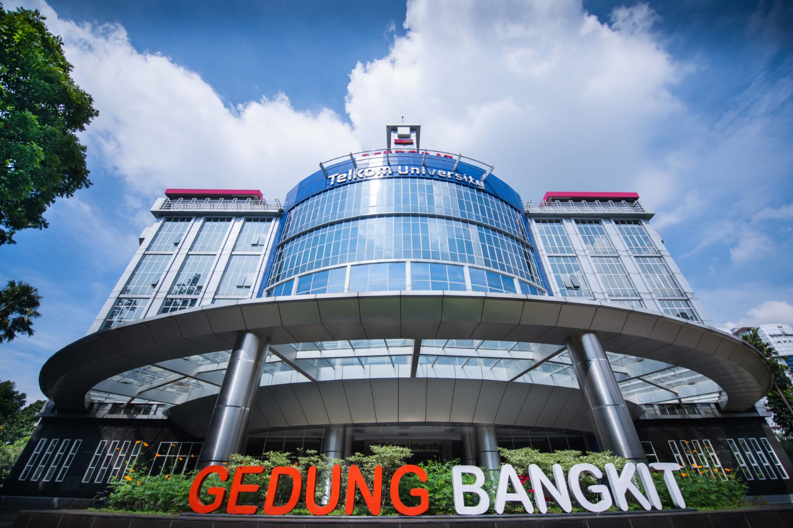 Telkom University Tawarkan Beasiswa Keagamaan Bhinneka Tunggal Ika