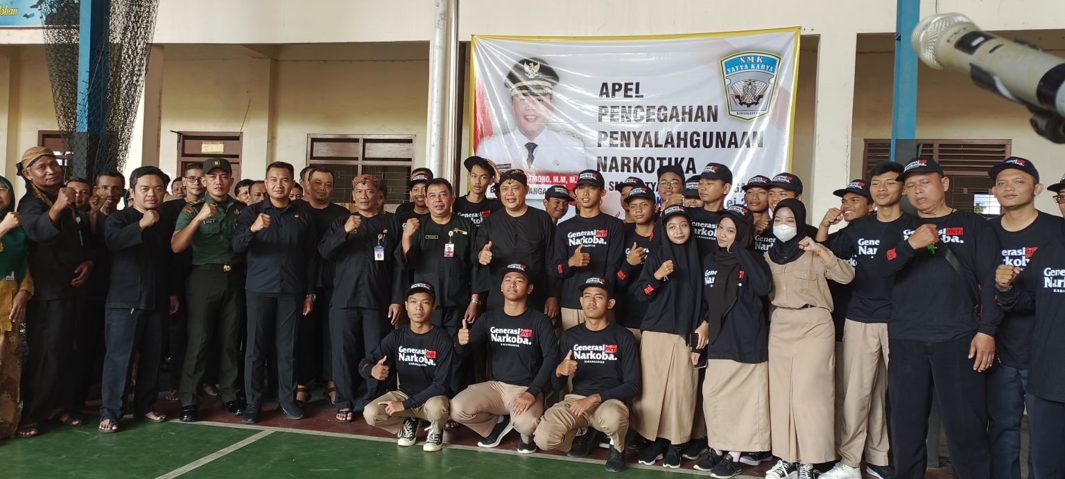 BUPATI APEL PAGI  DI SMK SATYA KARYA KARANGANYAR, BUPATI : FOKUS MENUNTUT ILMU DAN JAUHI NARKOBA