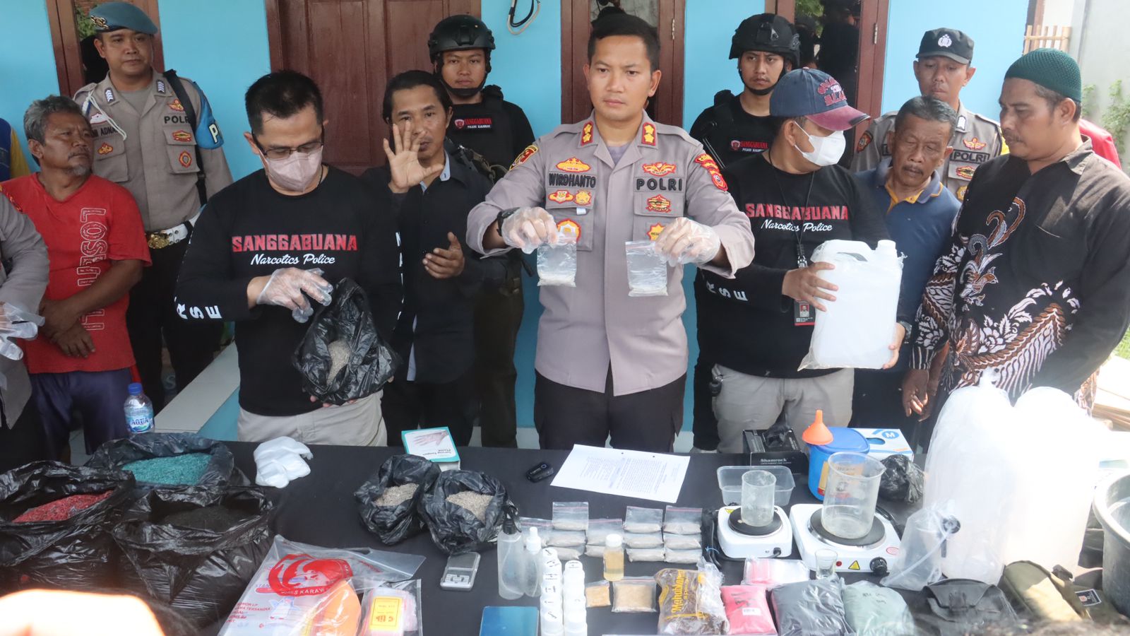 Kolaborasi Polisi RW, Warga Binaan Dan Tim Sanggabuana Polres Karawang, Pelaku Kasus Narkotika Ditangkap