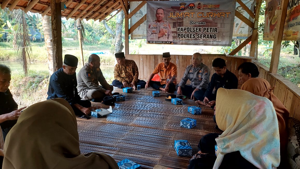 Giat Jum’at Curhat Presisi Polsek Petir Polres Serang Dengan Staf Kecamatan Tunjung Teja