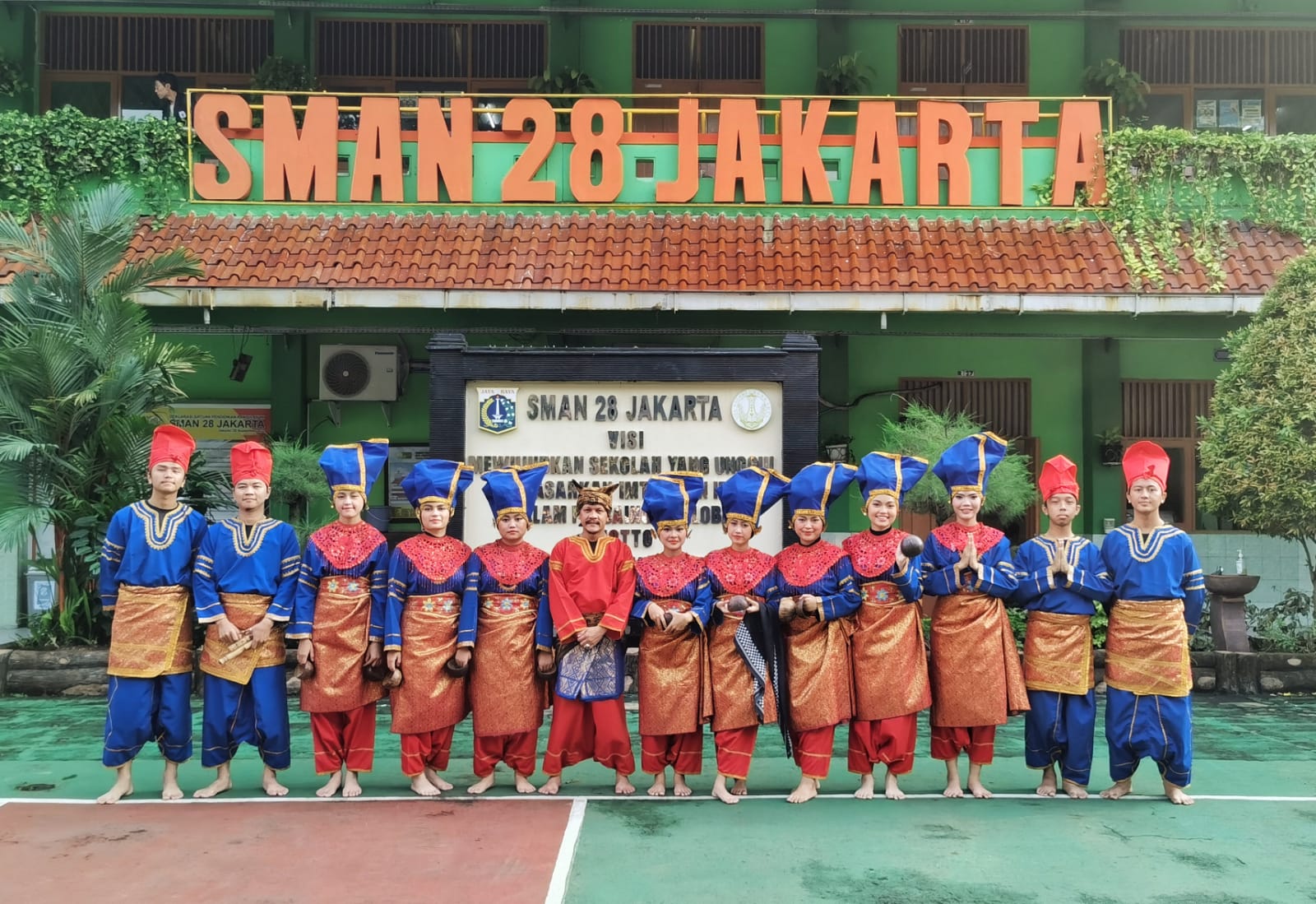 10 Pelajar SMA 28 Jakarta Akan Mengikuti Gelaran Festival dan Kompetisi Budaya Folklore 2023 “di Nasebar Bulgaria