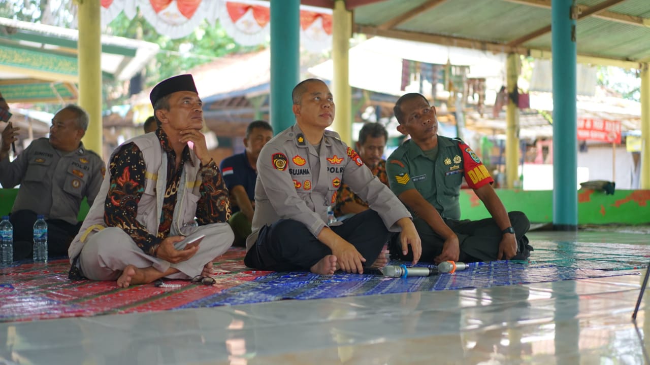 Revitalisasi Situs Budaya dan Agama ala Polres Karawang