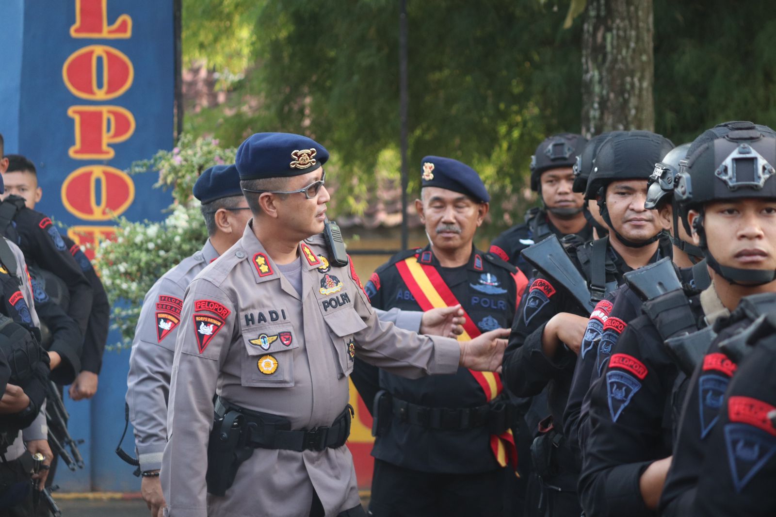 Jaga Kedisiplinan, Wadansatbrimob Polda Banten Cek Sikap Tampang Anggota