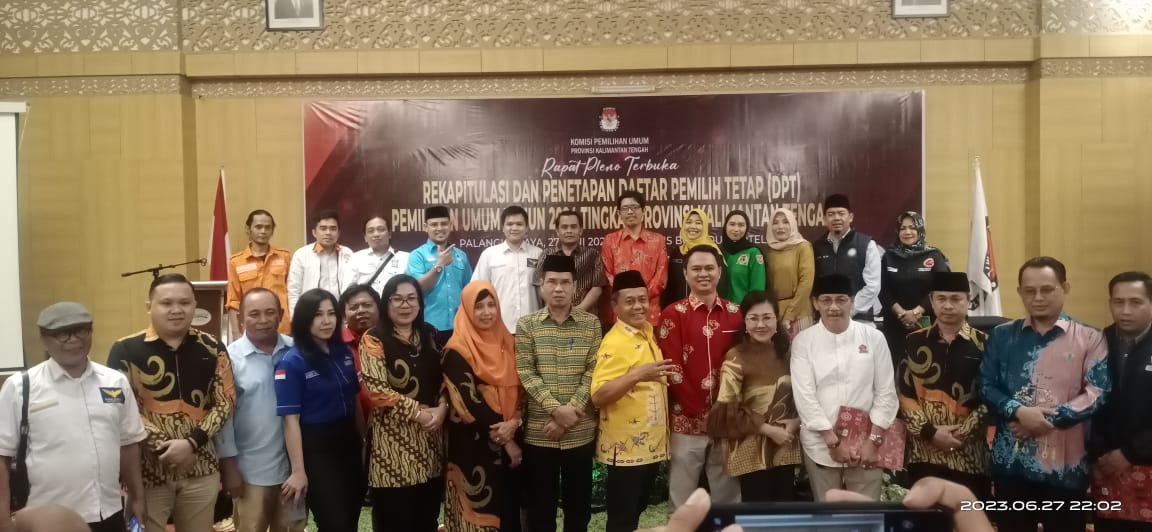 DPT DI GELAR RAPAT PLENO TERBUKA KPU PROVINSI KALIMANTAN TENGAH