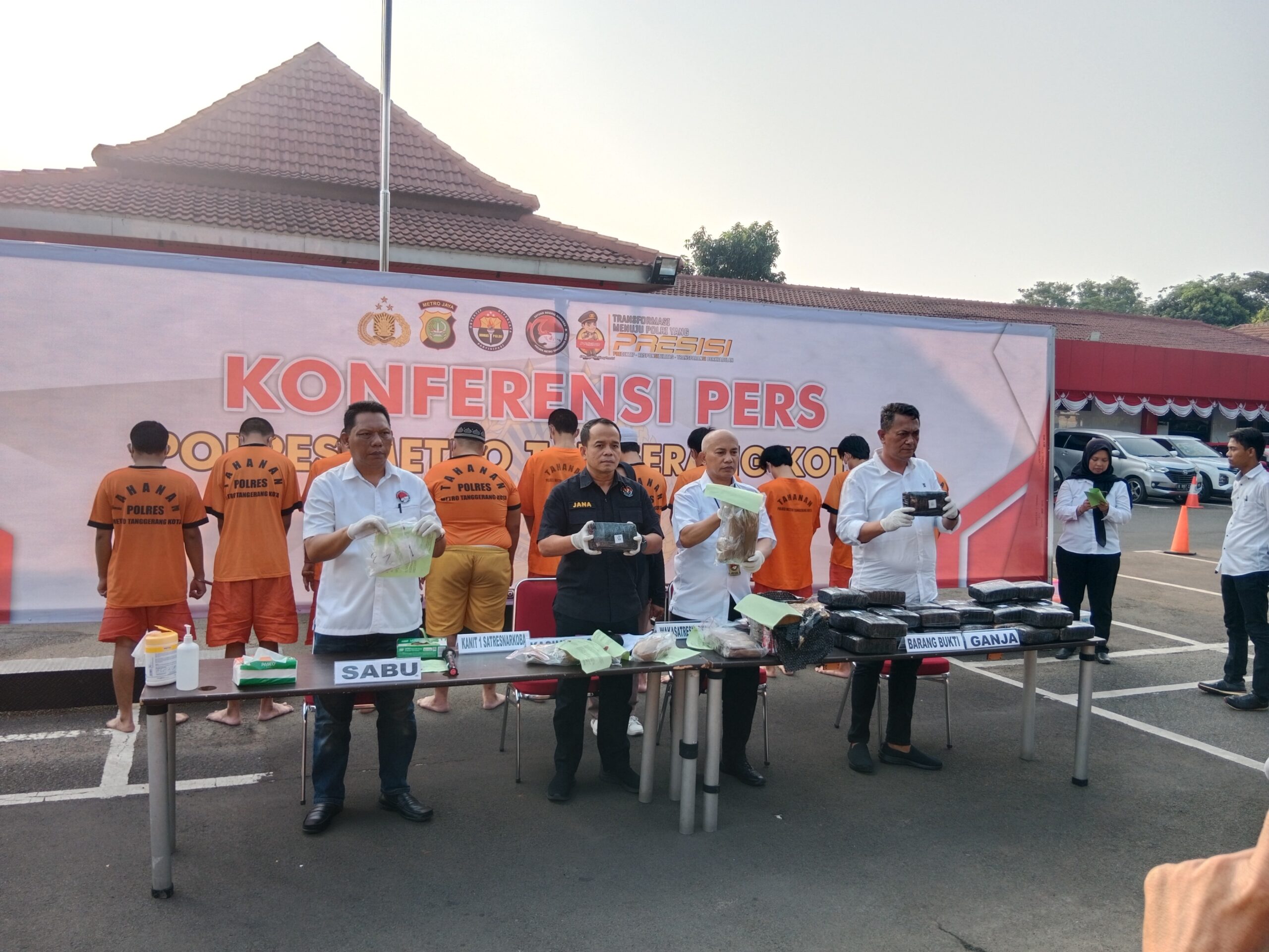 Polres Metro Tangerang Kota Berhasil Ungkap Kasus Tindak Pidana Narkotika Jenis Sabu dan Ganja