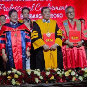 Dr. Dwi Seno mengucapkan selamat dan Apresiasi atas di kukuhkannya Prof. Dr. Drs. H. Bambang Karsono, SH, M.M sebagai Guru Besar dari Universitas Mindanao, Filipina