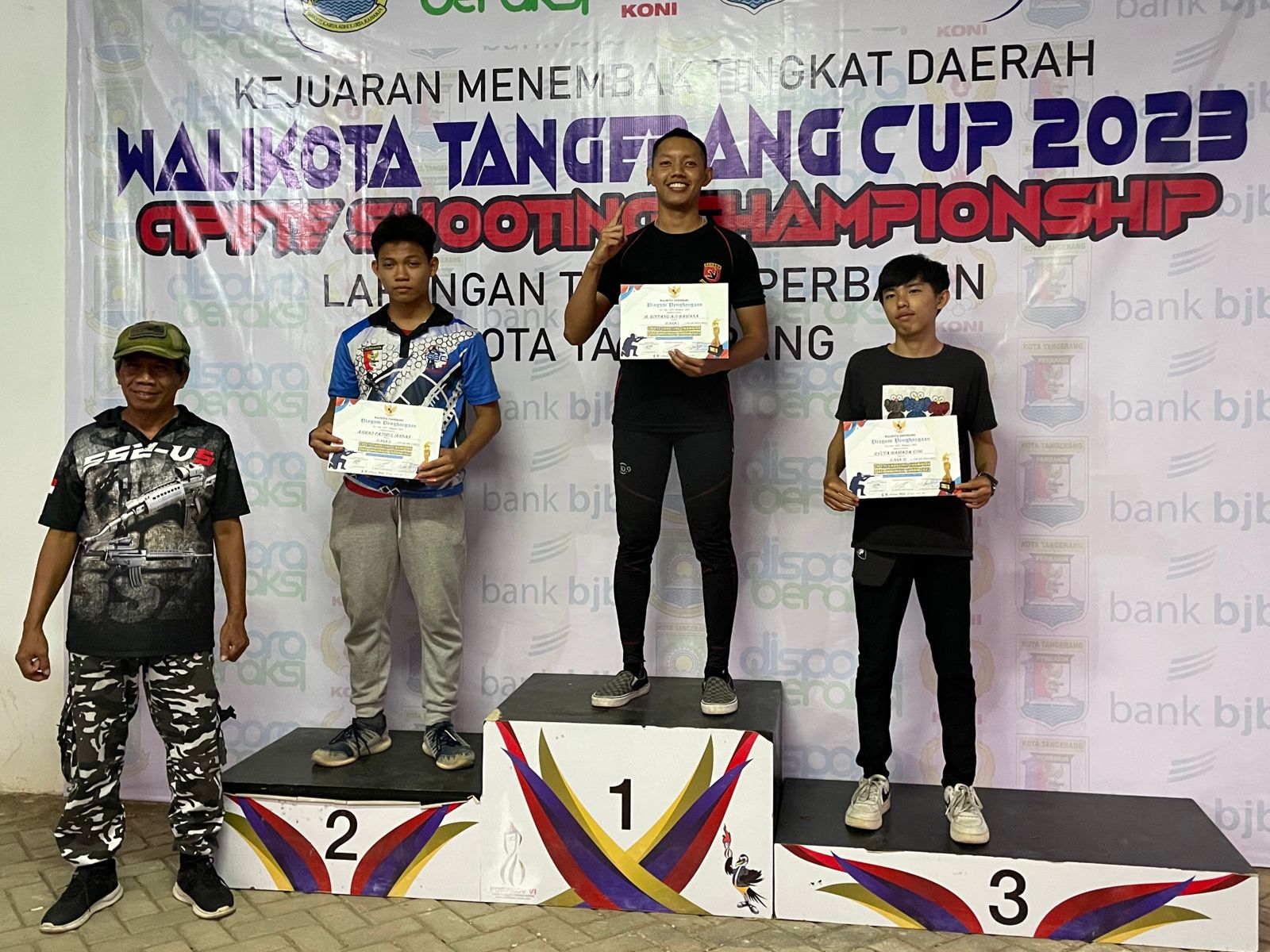 Personel Satbrimob Polda Banten Raih Juara 1 Air Rifle Men Senior