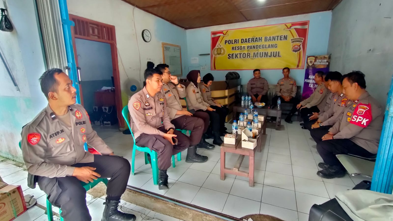 Personil Polsek Munjul Laksanakan Konseling Psikologi dari Biro SDM Polda Banten