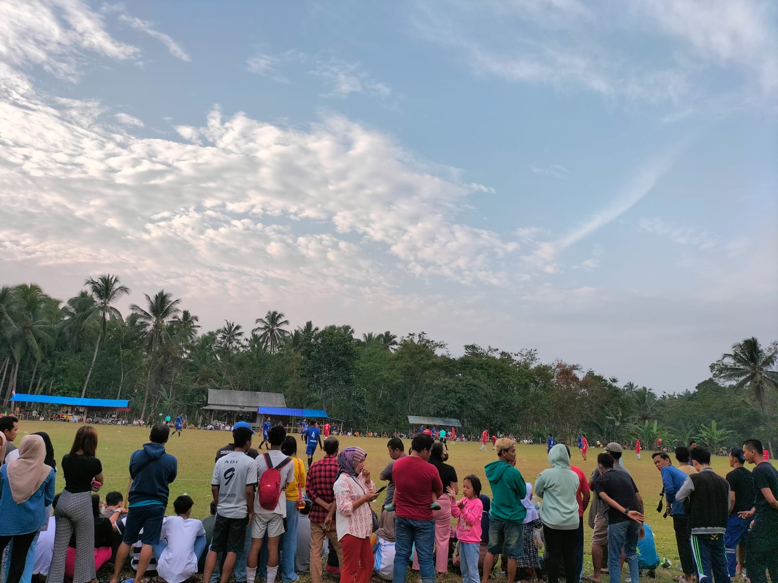 Polsek Pagelaran Polres Pandeglang Melaksanakan Giat Patroli dan Pengamanan Sepak Bola