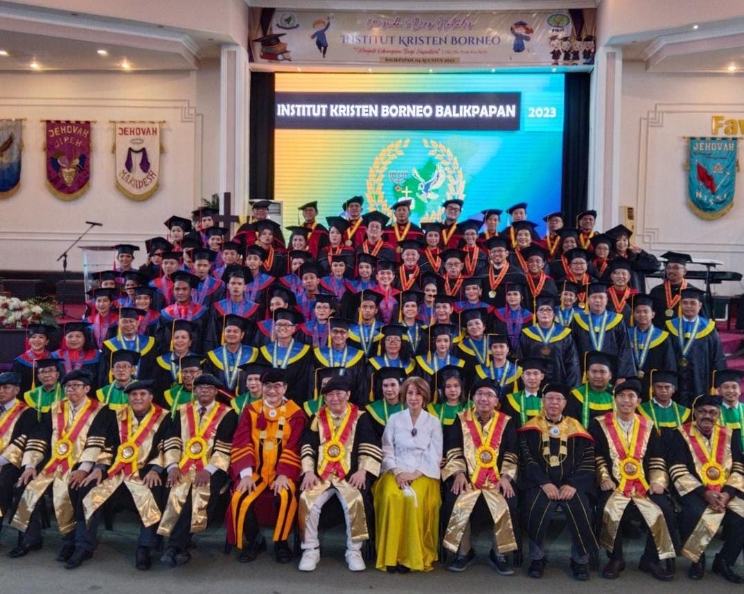 STT LETS Berhasil Menghantar 8 Doktor Teologi Untuk Diwisuda