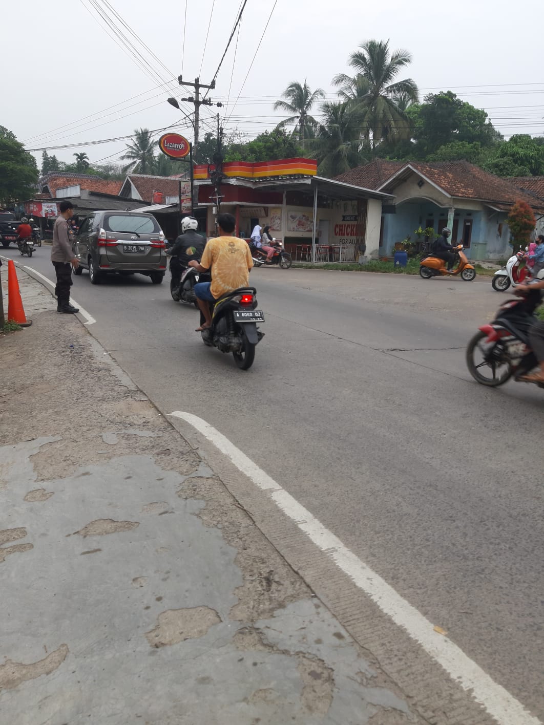 Ciptakan Rasa Nyaman Bagi Pengendara dan Wujud Nyata Kehadiran Polsek Petir Polres Serang