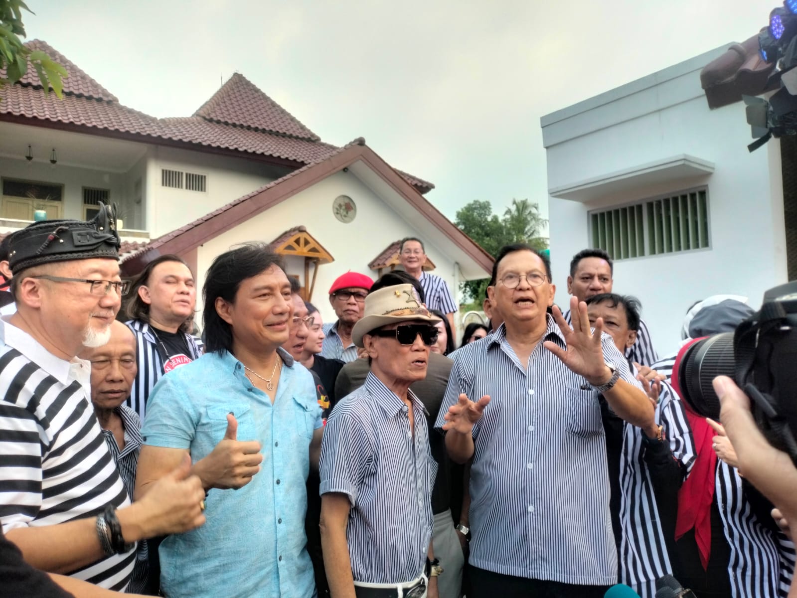 Gabungan Seniman Indonesia Rayakan HUT RI, Dihadiri Seniman Lintas Generasi