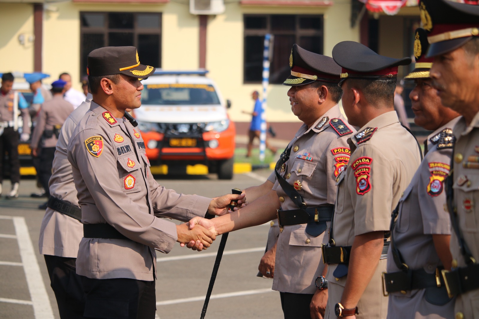 Kapolres Pandeglang PImpin Sertijab Kasat Tahti dan Lima Kapolsek