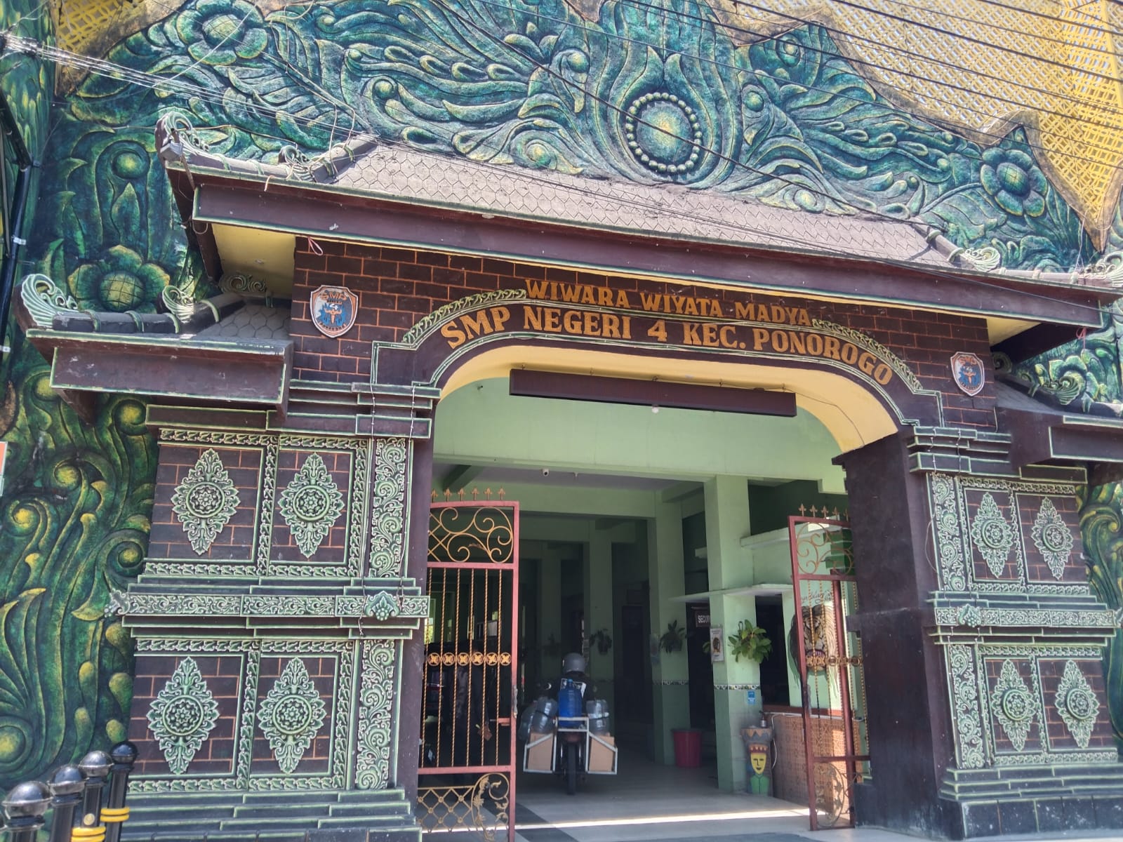Lestarikan Bahasa Jawa SMPN 4 Ponorogo Canangkan Rabu BERSAHAJA