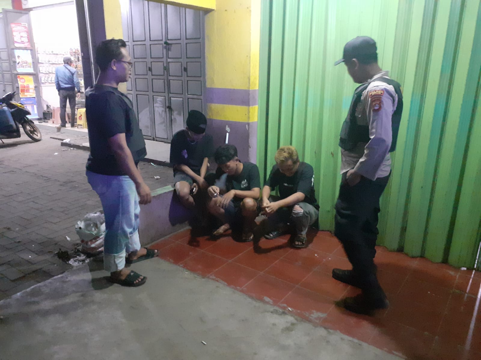 Cegah Balapan Liar dan Geng Motor Dengan Patroli Dialogis KRYD Oleh Anggota Polsek Petir Polres Serang