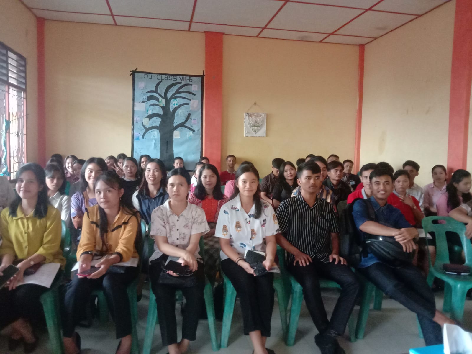 MENULIS KEBUTUHAN MAHASISWA