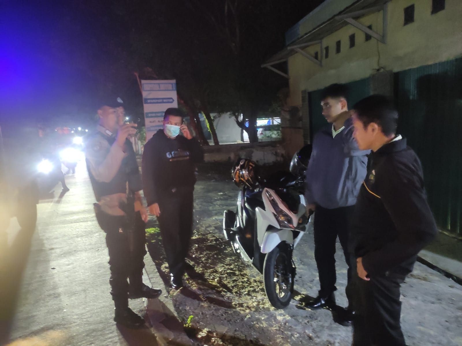 Patroli Dialogis KRYD Polsek Petir Polres Serang Beri Himbauan Dan Cegah Kriminalitas Serta Balapan Liar