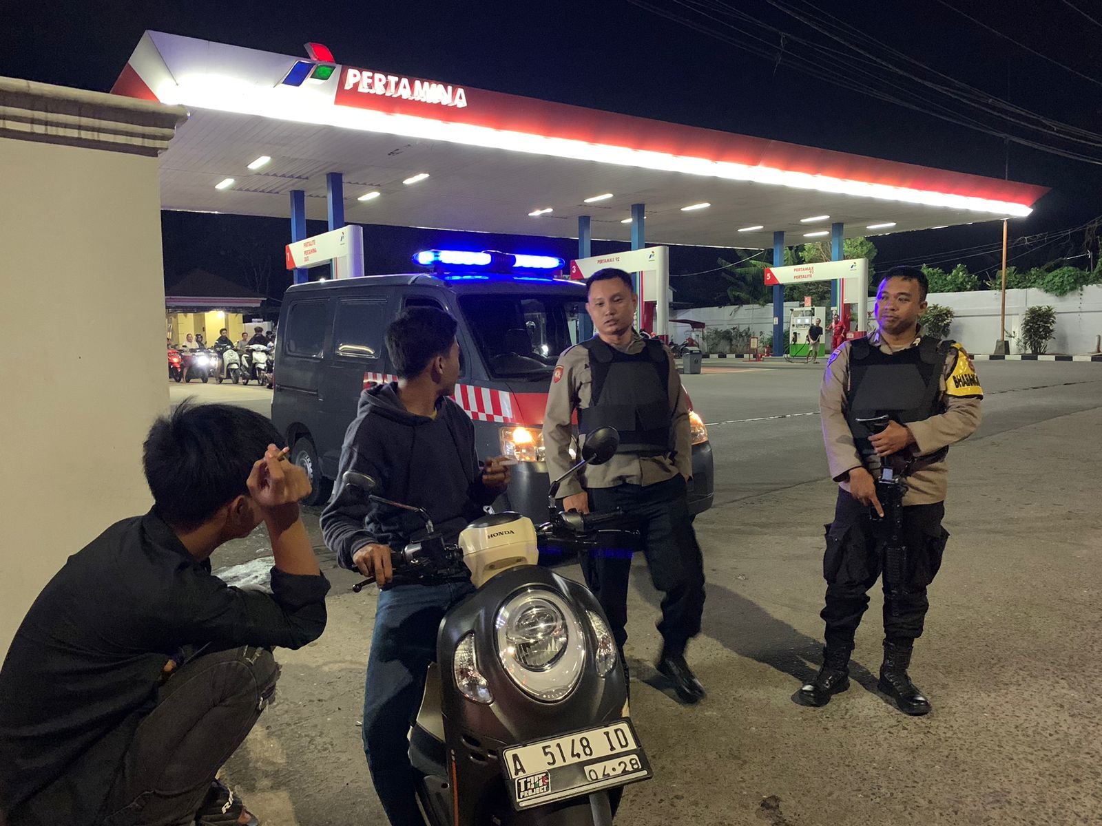 Tidak Mengenal Lelah Blue Light Patrol Samapta Polsek Petir Polres Serang Cegah Balapan Liar dan Geng Motor