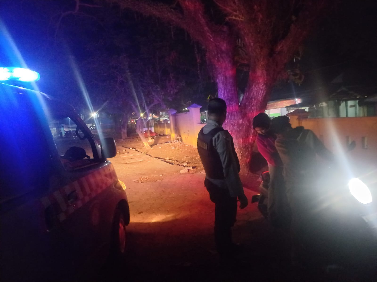 Tekan Kejahatan Jalanan dan Kriminalitas Di Darkum Polsek Petir Polres Serang Dengan Patroli Dialogis KRYD