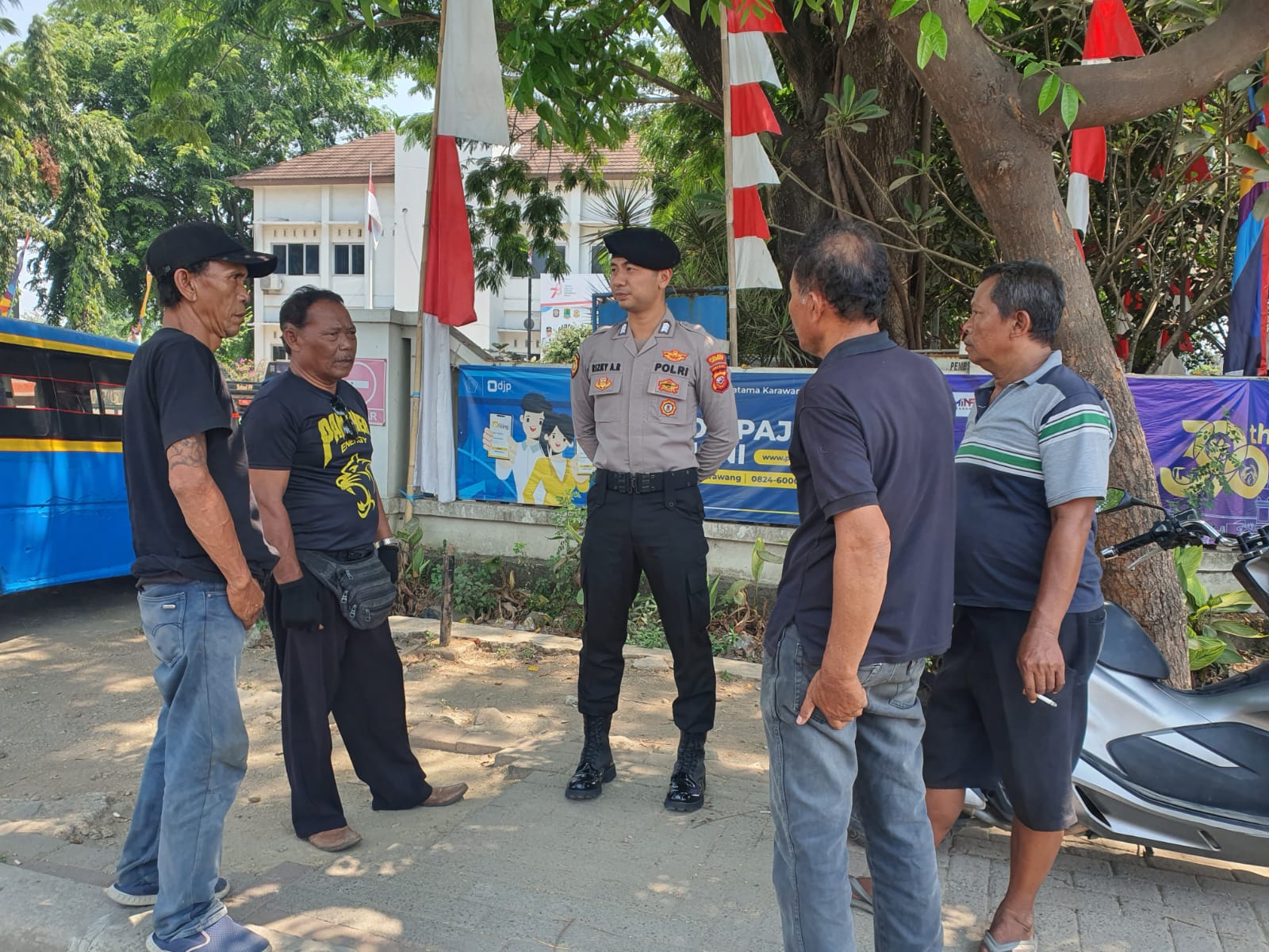Anggota Sat Samapta Polres Karawang Ciptakan Keamanan dan Ketertiban di wilayah Hukum Polres Karawang