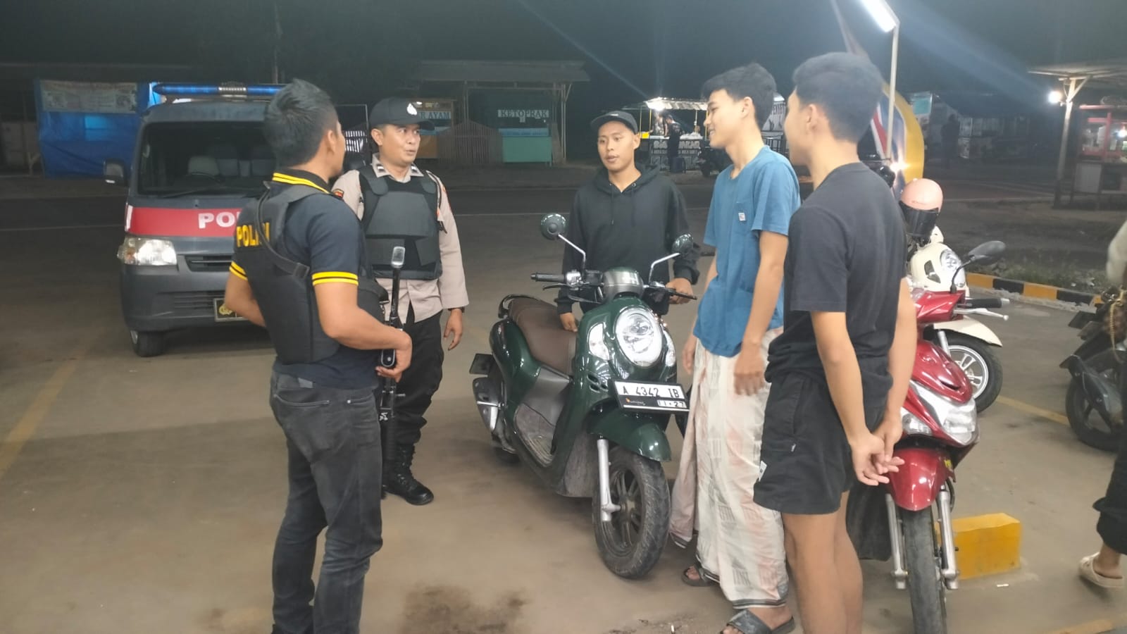 Cegah Balapan Liar, Geng Motor Dan Kejahatan Dimalam Hari Dengan Patroli KRYD Darkum Polsek Petir Polres Serang