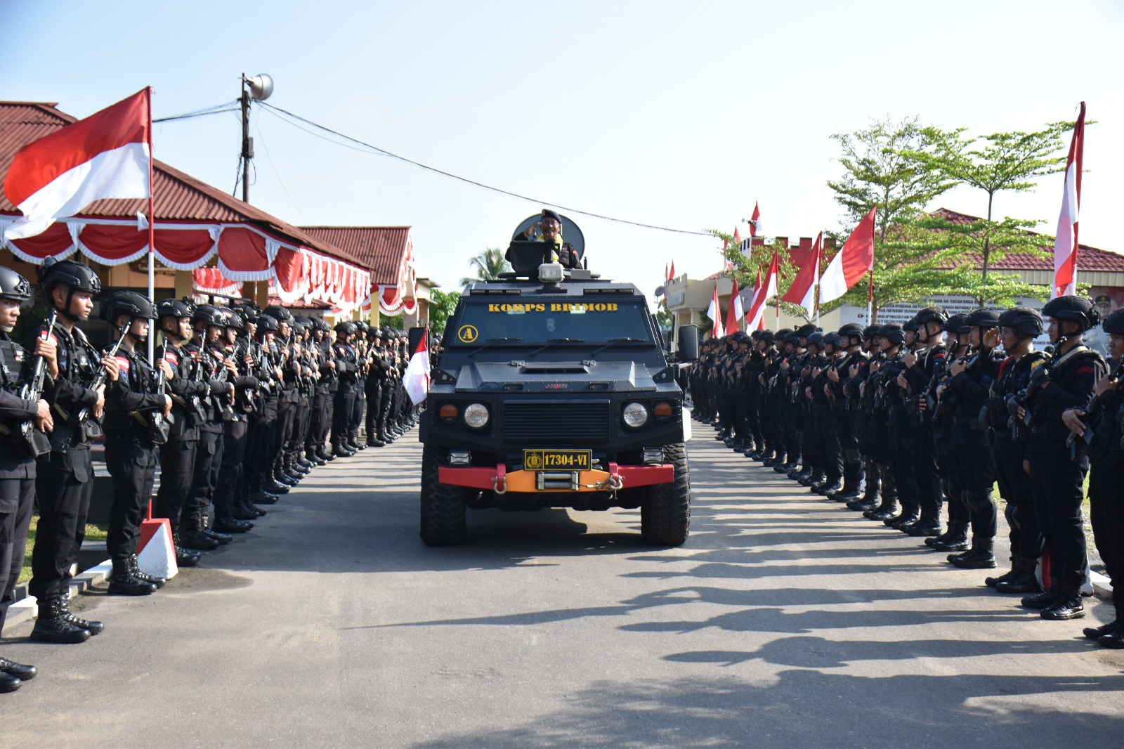 Upacara Purna Tugas Salah Satu Personel Brimob Kalbar