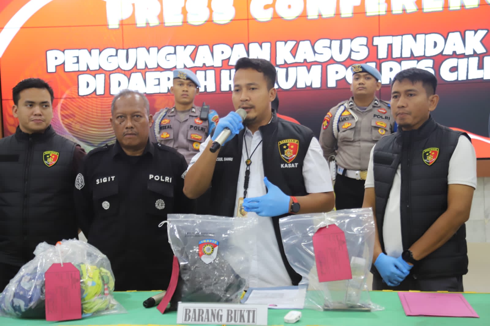 Butuh Waktu 2 jam Satreskrim Polres Cilegon Ungkap Kasus Pembunuhan.